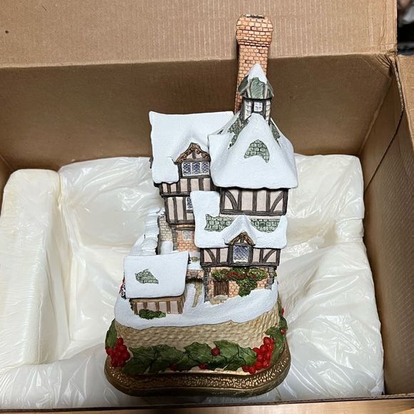 Vintage David Winter the Scrooge Family Home 1993 Christmas Miniature Cottage‎ - Picture 2 of 9
